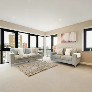 apt-westcliff-penthouse-with-sea-views-and-balcony.tophotelsbath.com/