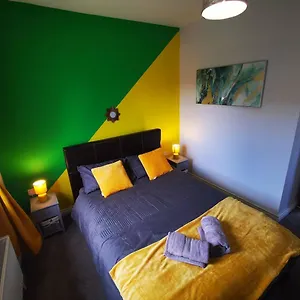 3br-cosy-stay-close-to-city-centre.belfasthotelsireland.com/